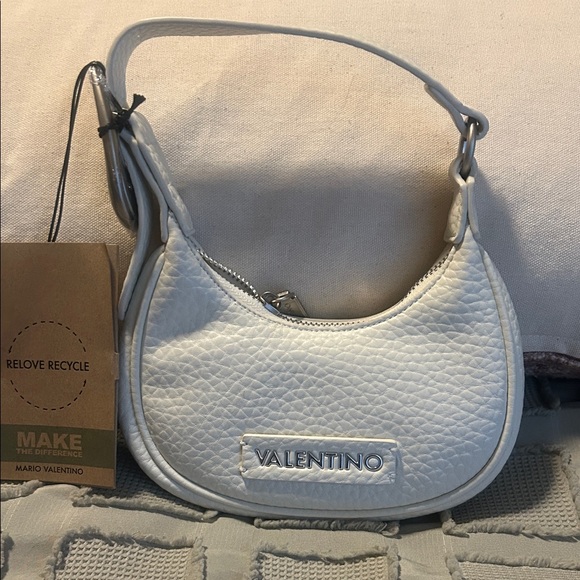 Mario Valentino Handbags - Mario Valentino Off White Shoulder Bag